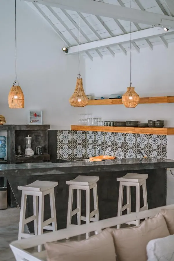 Villa Kazz 4 - Villa 4 Joglo Style - 2 Bdr - Amazing Location Canggu  0*, Canggu (Bali)