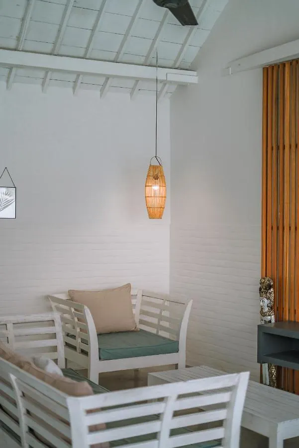Villa Kazz 4 - Villa 4 Joglo Style - 2 Bdr - Amazing Location Canggu  Indonesia