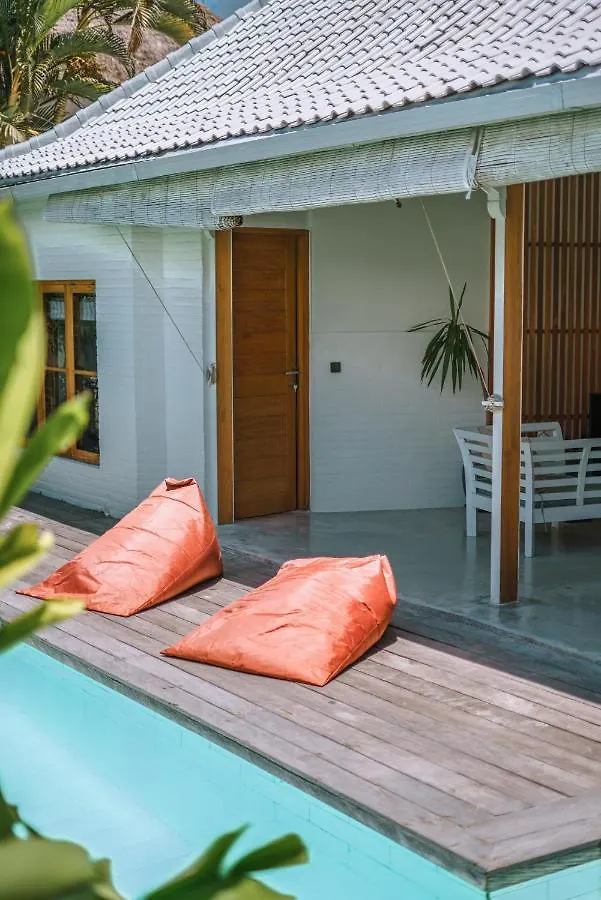 Villa Kazz 4 - Villa 4 Joglo Style - 2 Bdr - Amazing Location Canggu  Indonesia