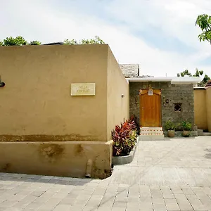Villa Cokelat, Canggu